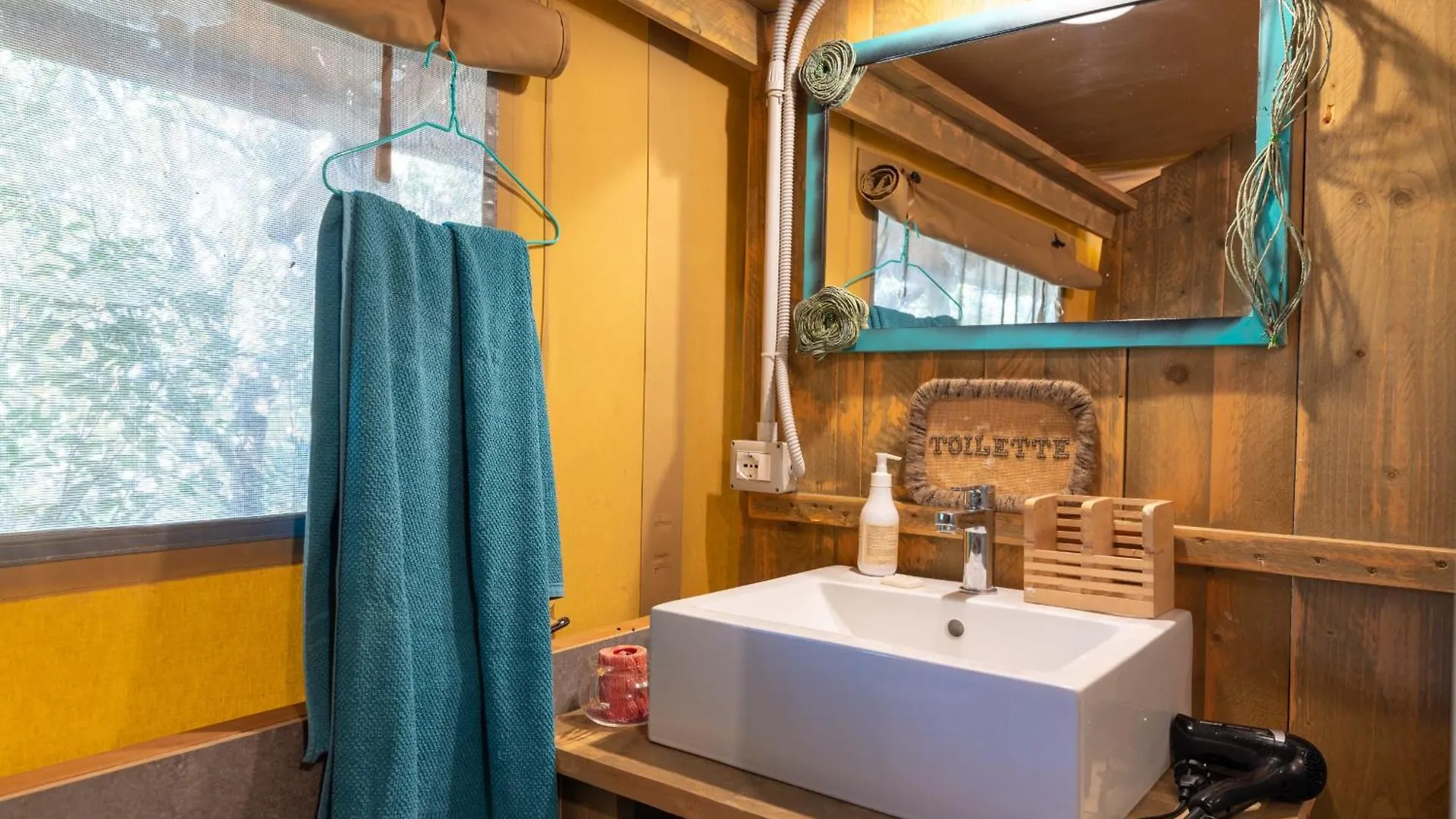 Il Pruno - Luxury Tent San Giuliano Terme Campsite