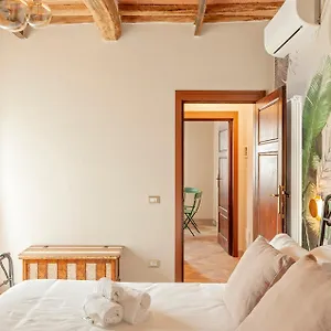 Appartamento Homiday - Casa Oriana - Parcheggio Privato, San Giuliano Terme